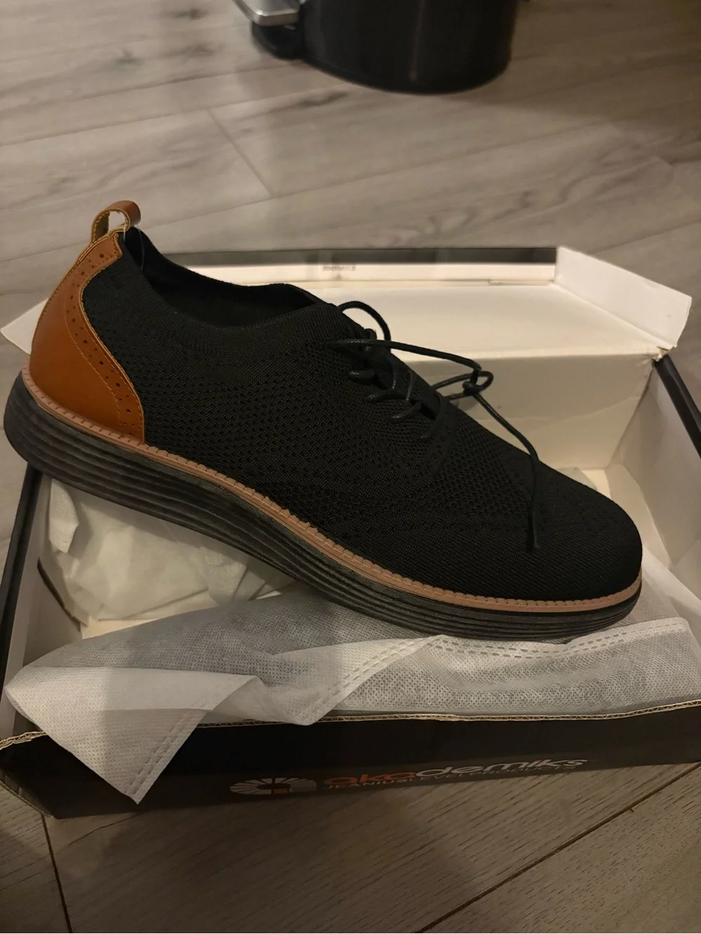 Akademiks Men's Black Knit Lace-Up Shoes with Brown Accents